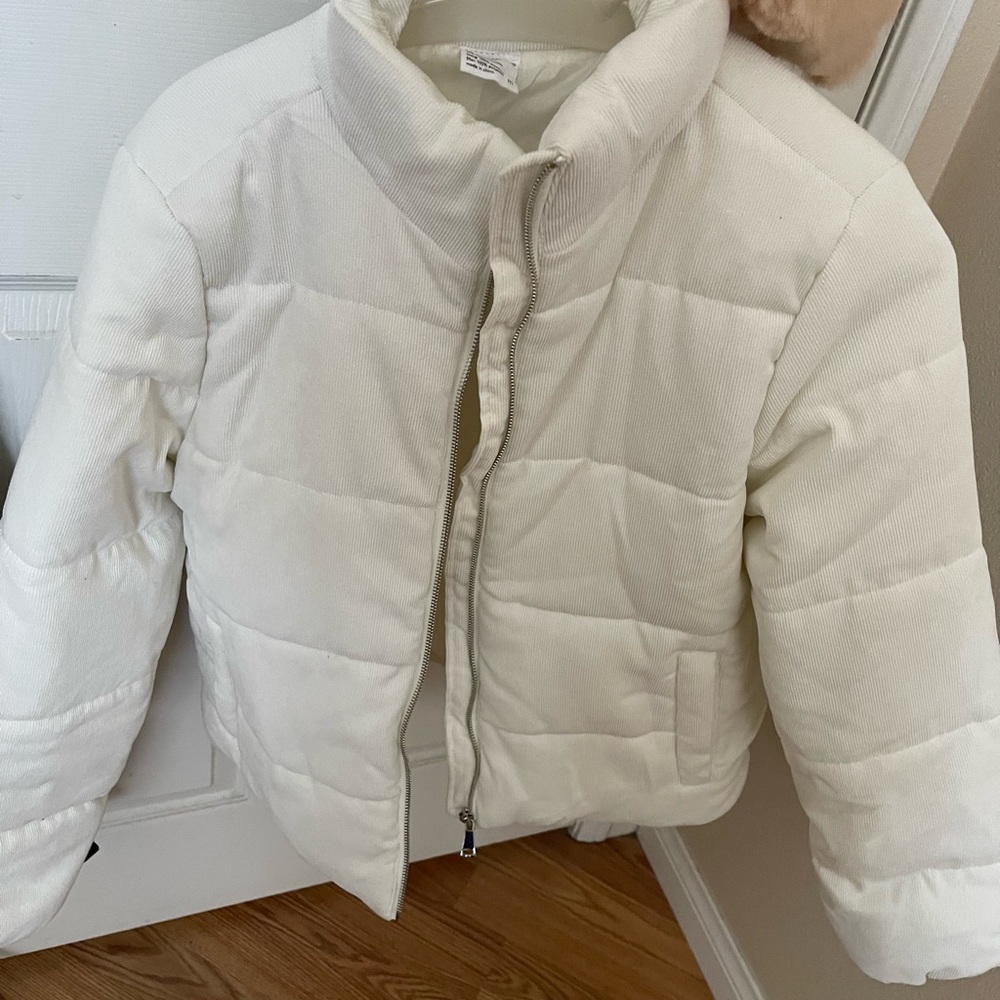 White puffer